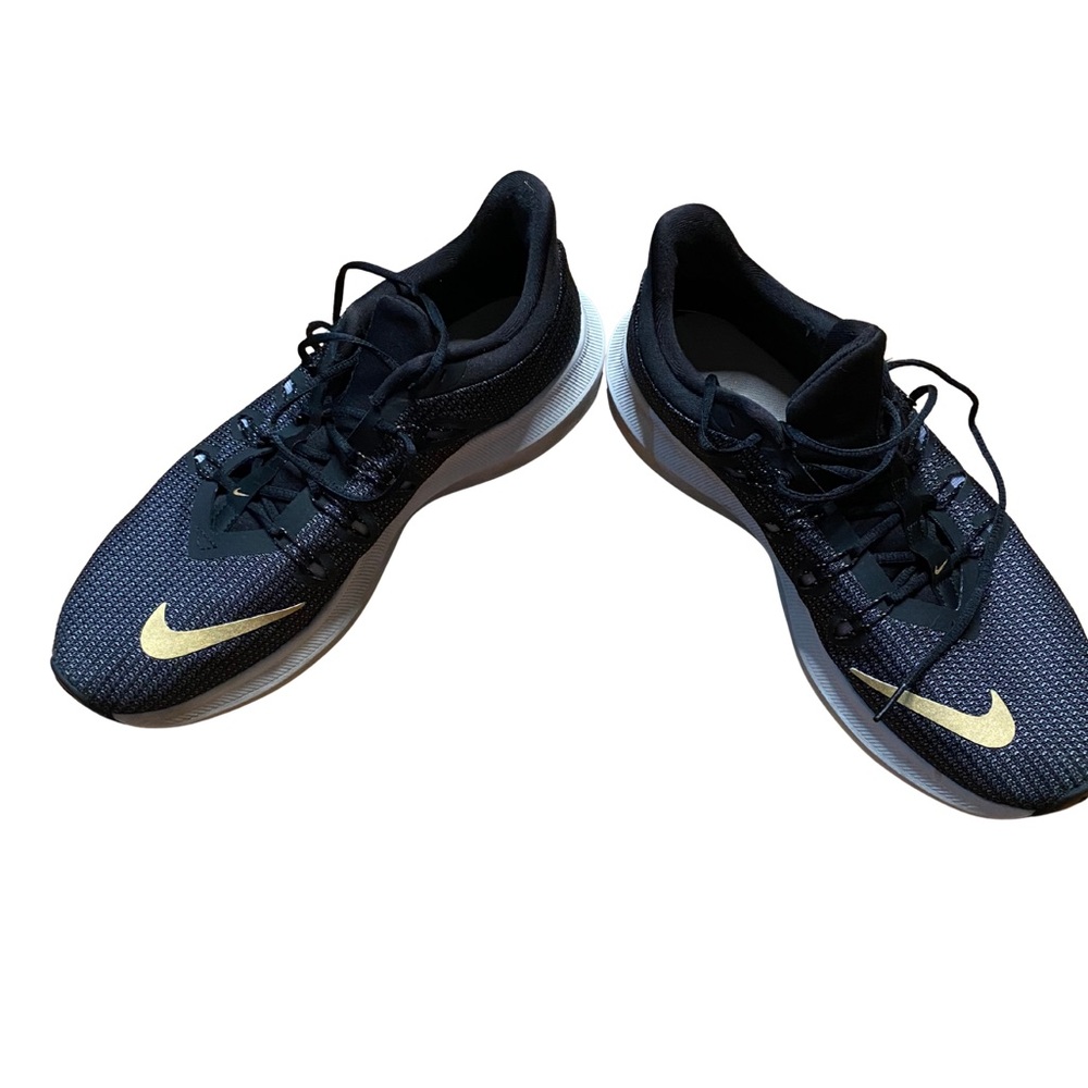 NIKE Black Running Sneakers Gold Swoosh Men’s US 11